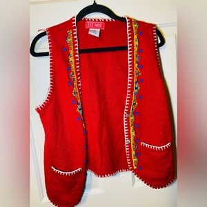 Ivy Wear Vintage Beaded Xmas‎ Red Sweater Vest Native American Pocket Buttons, M